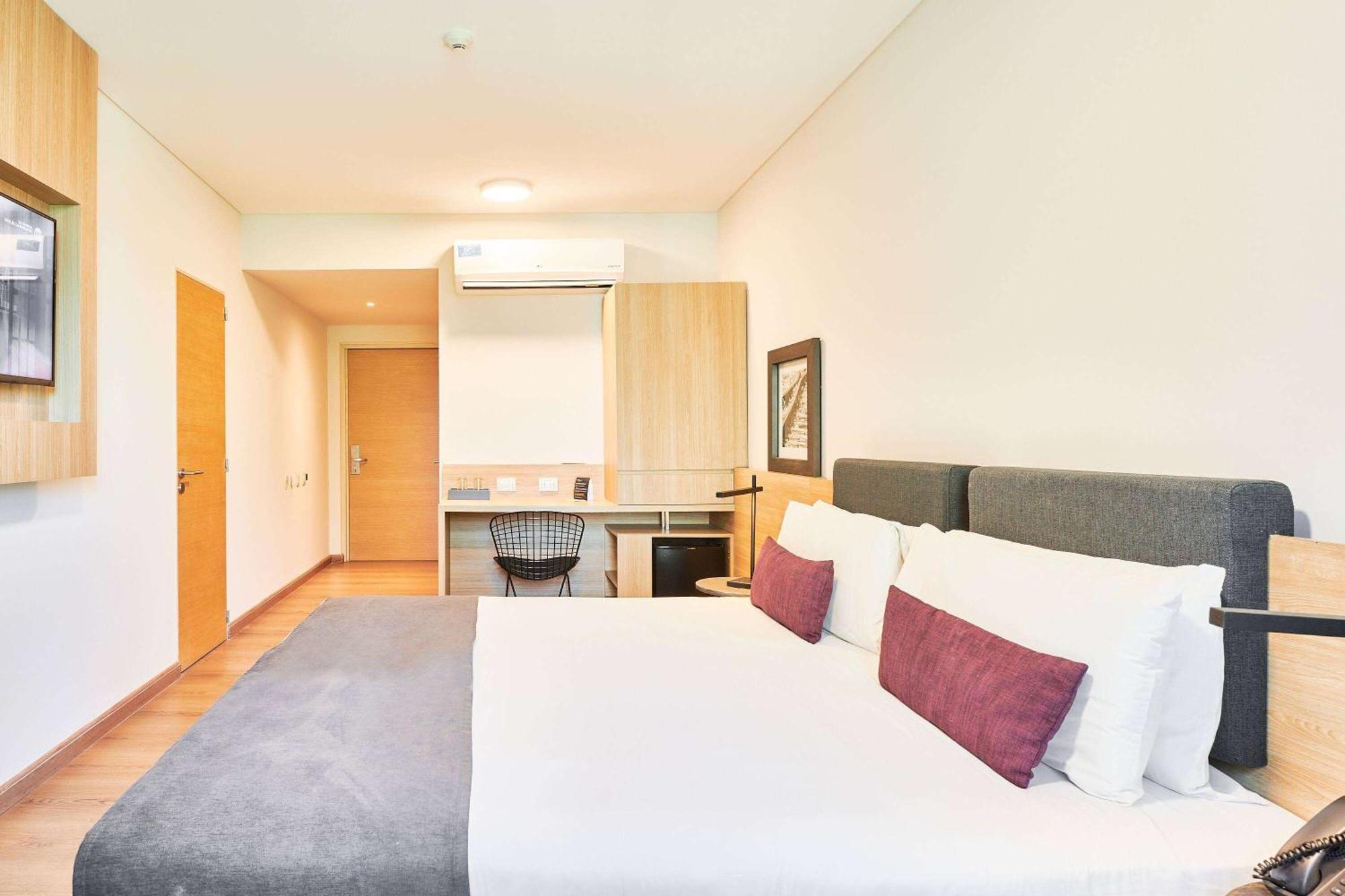 Dazzler By Wyndham Rosario Hotel Bagian luar foto